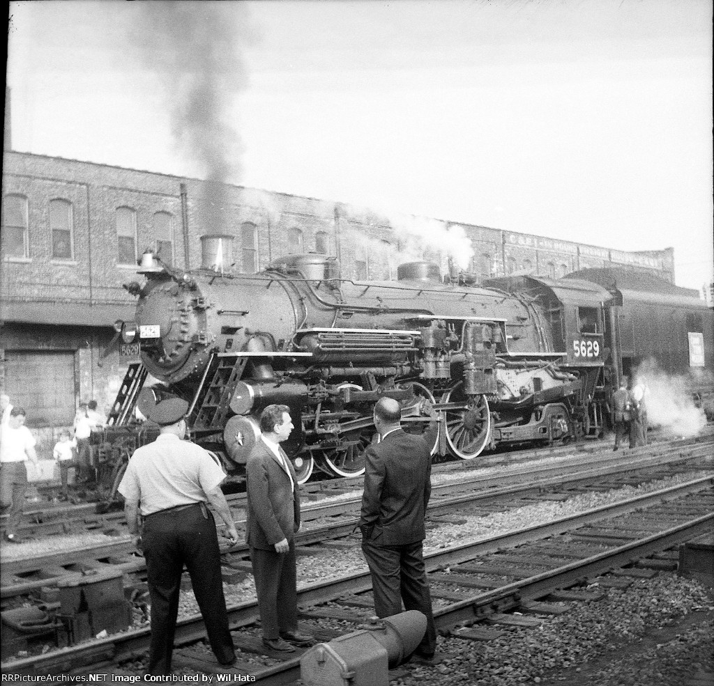 GTW 4-6-2 5629